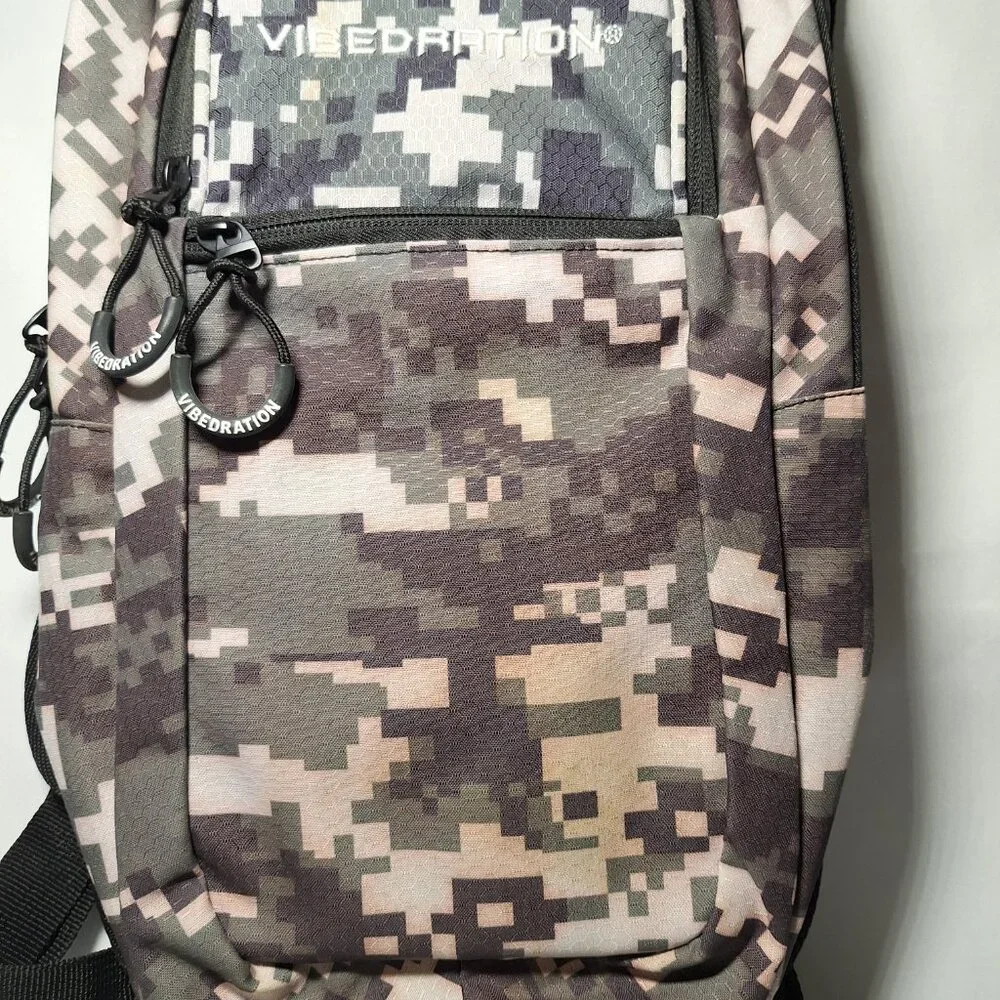 Vibedration Hydration Backpack w/o bladder - Desert Digital Camo - Used